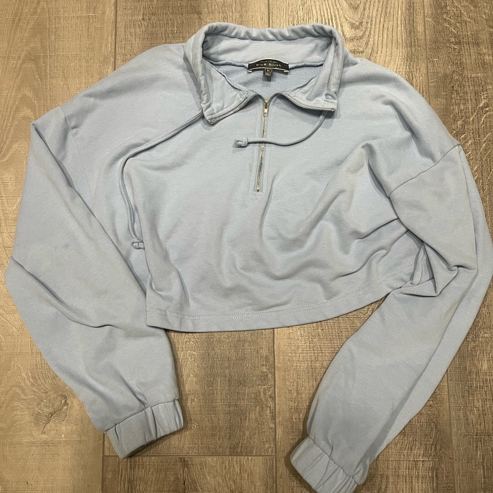 Blue Blush Cropped Sweatshirt